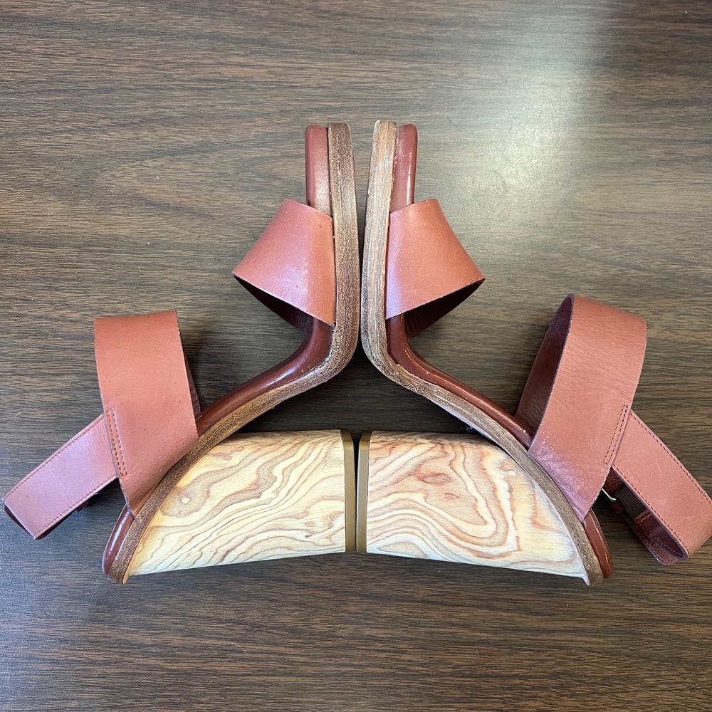 Vince Brown Leather Thick Wood-heel Sandals - Made in Italy - Size 8